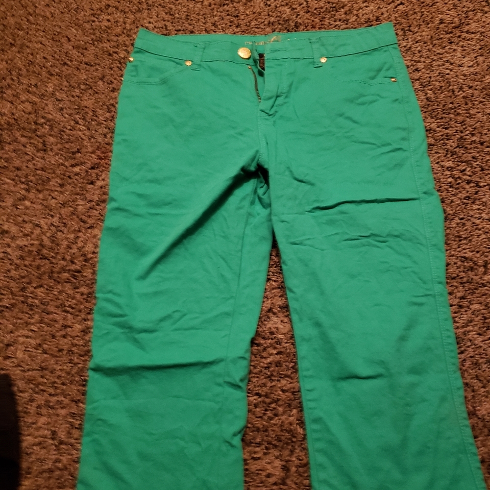 Celebrity Gold green denim capris